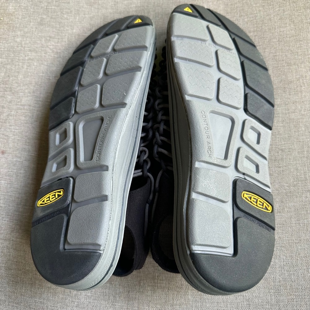 Keen Uneek Sandals Mens 12 Black Grey Cord Outdoor Water Shoes 1013086 - Picture 10 of 16